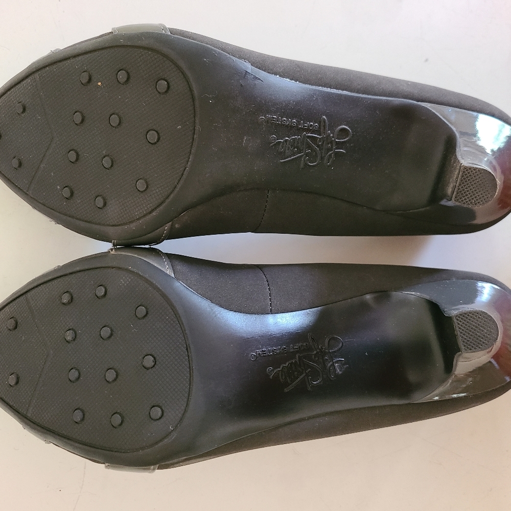 Lifestyle heels, dark Grey w patent leather accents, all man made, sz 9.5W - Picture 7 of 11